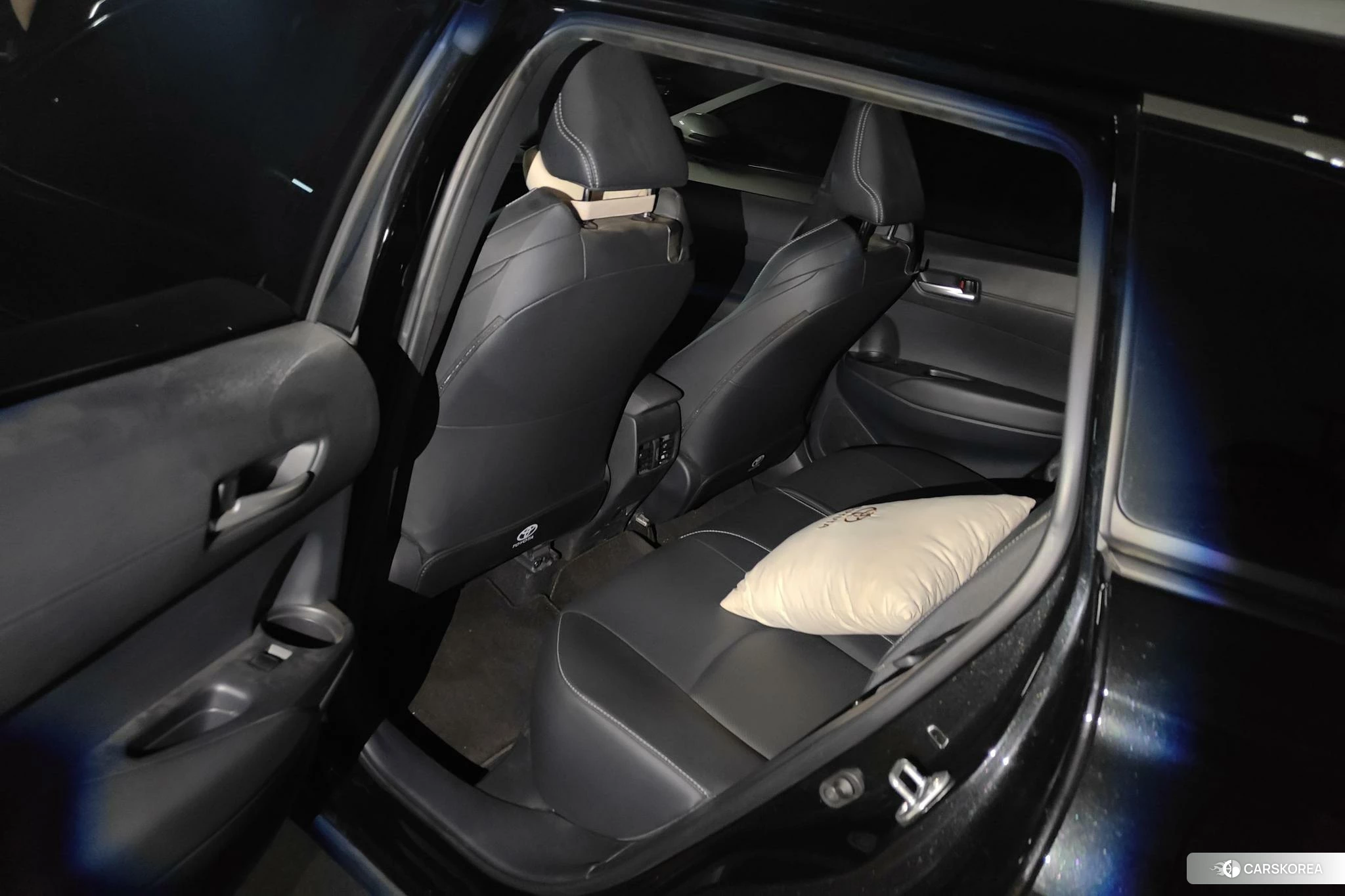 Toyota Fenglanda 2023 Черный из Китая