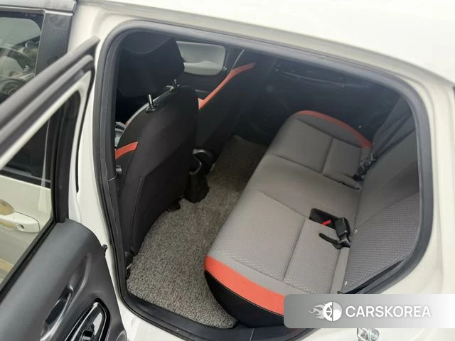 Honda LIFE 2021 Белый из Китая