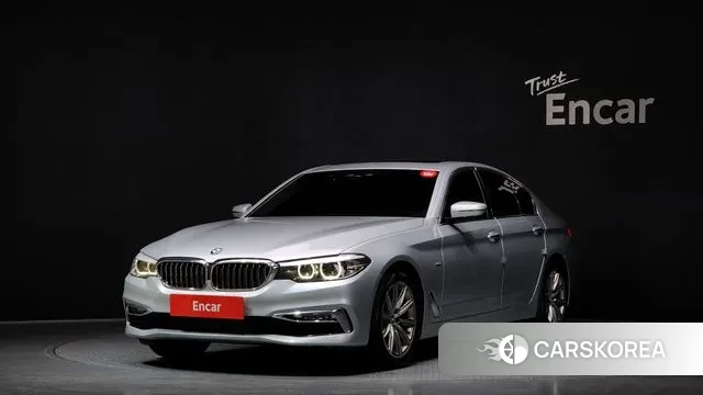 BMW 5 Series (G30) 2018 Серебряный из Кореи