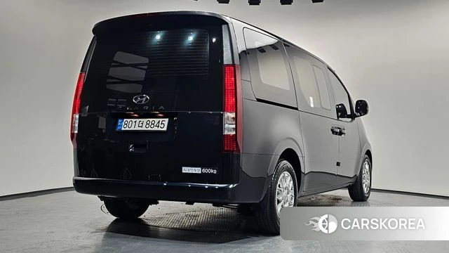 Hyundai Staria 2023 Черный из Кореи