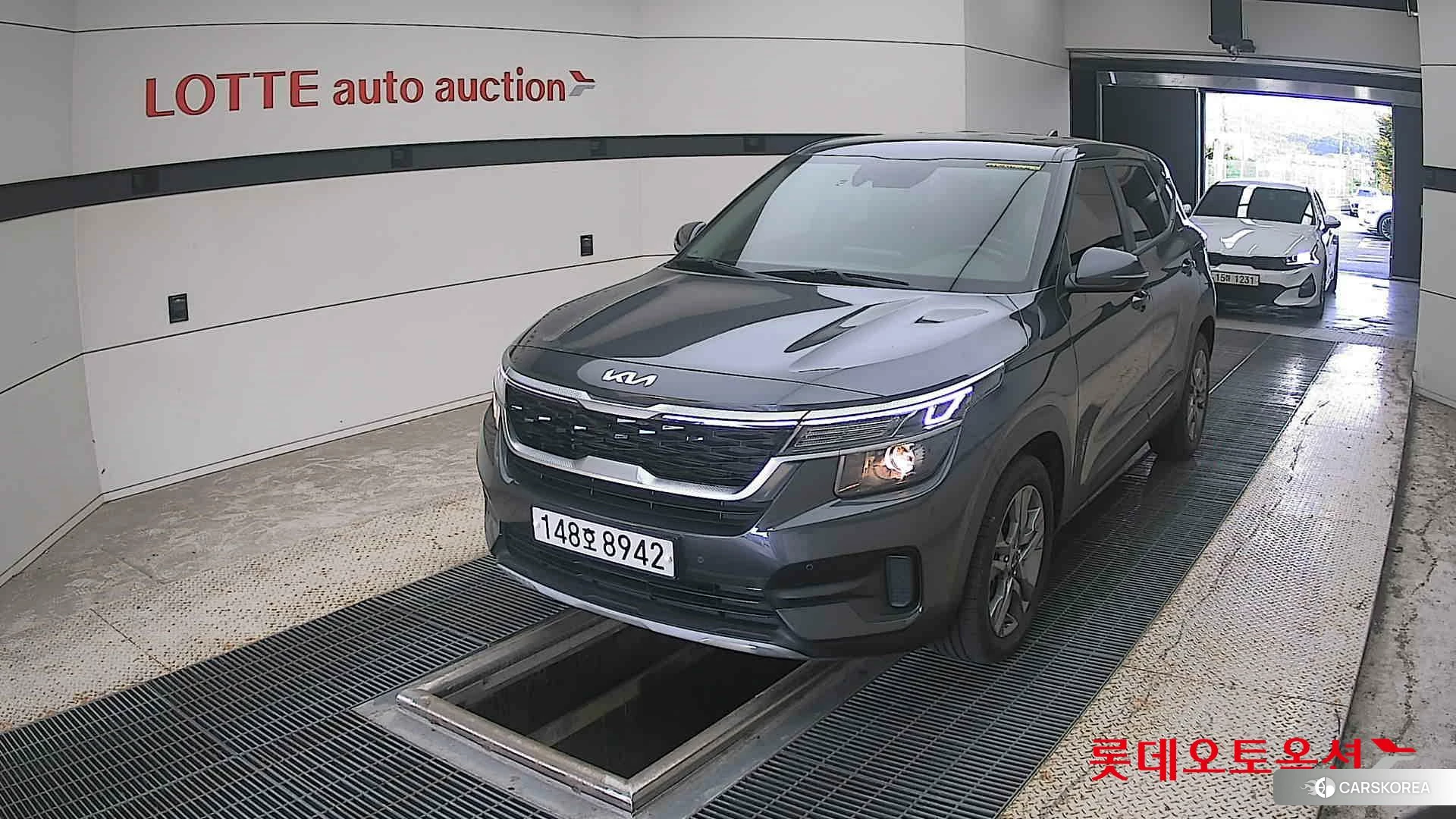 Kia Seltos 2022 Gravity Gray из Кореи