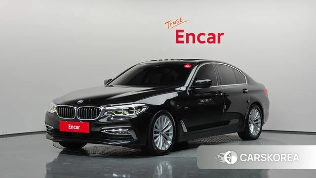 BMW 5 Series (G30) 2018 Черный из Кореи