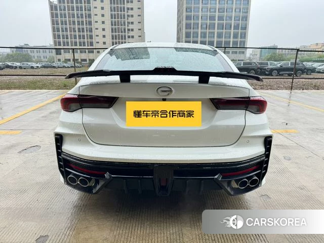 GAC Trumpchi Shadow Leopard 2024 Белый из Китая