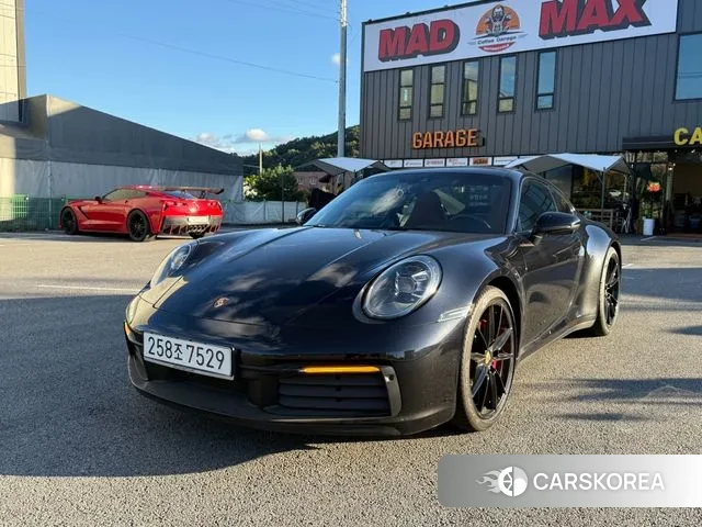 Porsche 911(992) 2020 Черный из Кореи