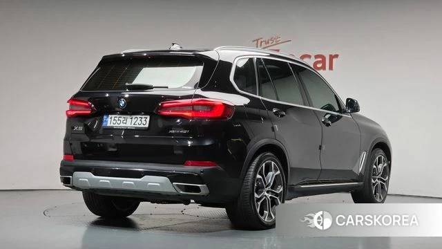 BMW X5 (G05) 2023 Черный из Кореи