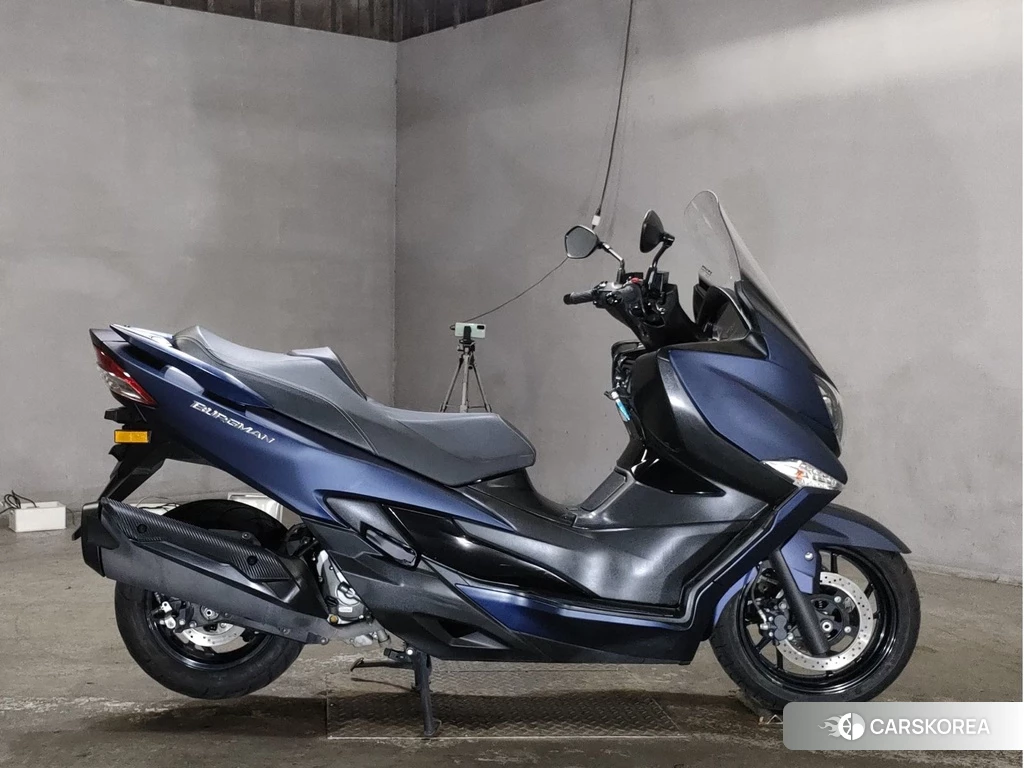 Проданный Suzuki BURGMAN 400 2021 из Японии, фото 2