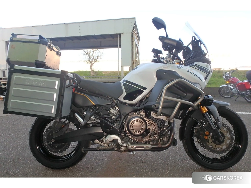 Проданный Yamaha XT1200Z SUPER TENERE 2014 из Японии, фото 2
