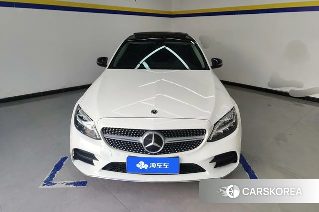 Mercedes-Benz Class C 2021 Белый из Китая