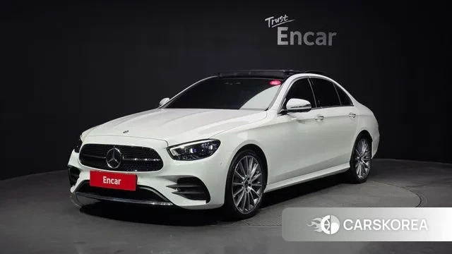 Mercedes-Benz E-Class W213 2021 Белый из Кореи