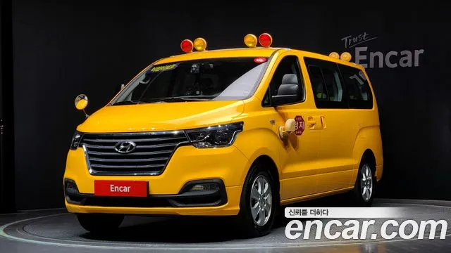 Hyundai The New Grand Starex 2019 Желтый из Кореи