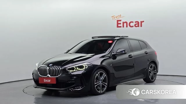 BMW 1 Series (F40) 2021 Черный из Кореи