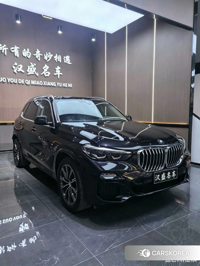 BMW X5 (imported) 2021 Черный из Китая
