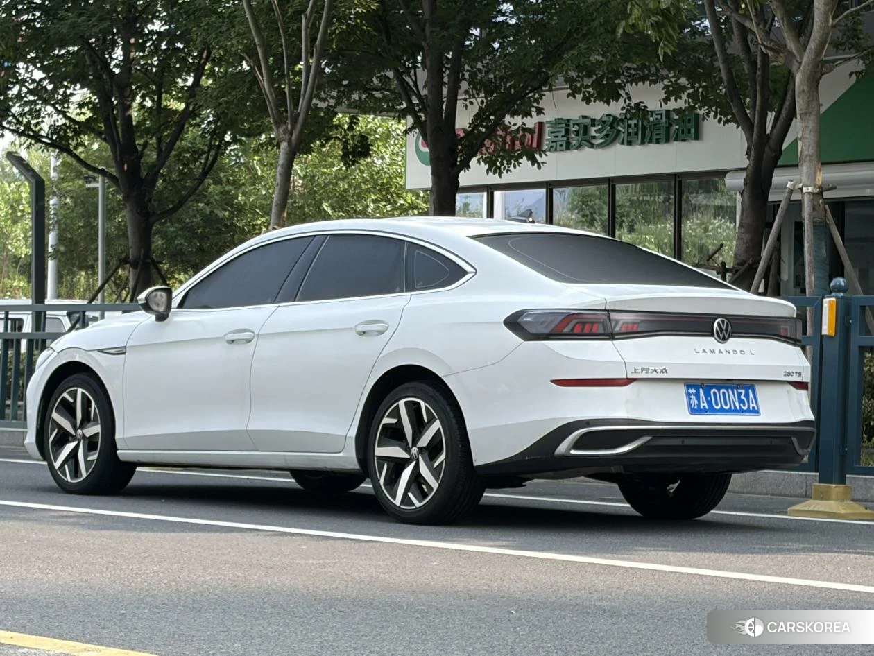 Volkswagen Lingdu 2023 Белый из Китая