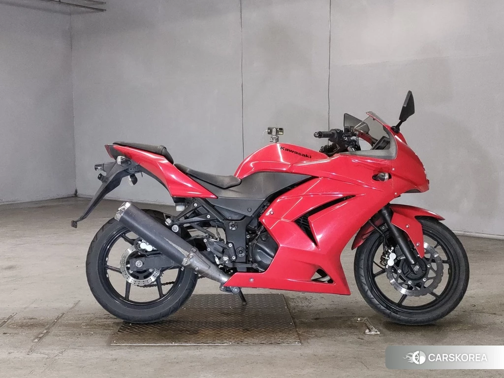 Проданный Kawasaki NINJA 250R id 4153220 из Японии