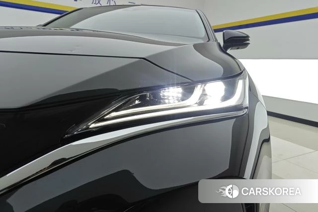 Toyota Ling Fang HARRIER 2022 Черный из Китая
