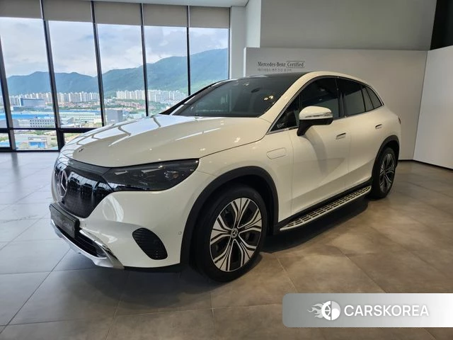 Mercedes-Benz EQE SUV X294 2024 Белый из Кореи