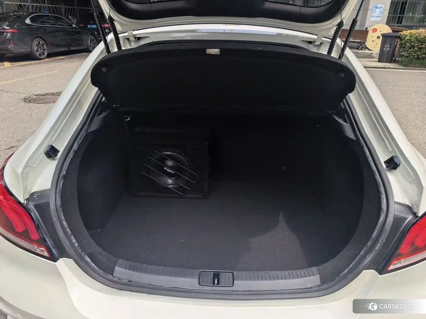 MG MG6 2019 Белый из Китая