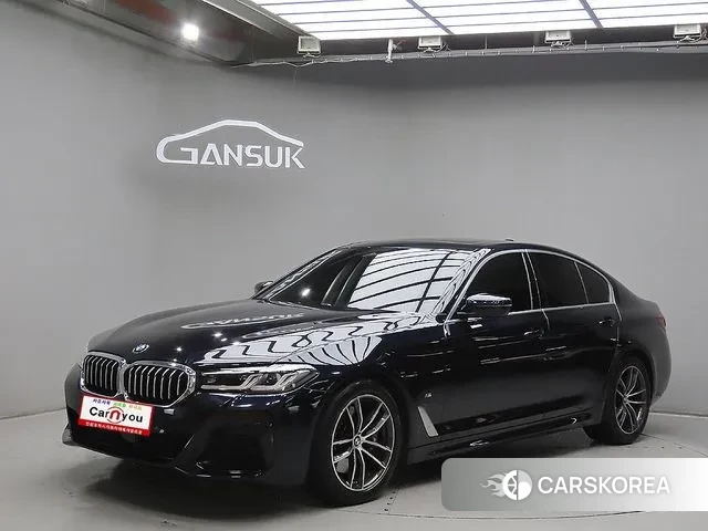 BMW 5 Series (G30) 2022 Черный из Кореи