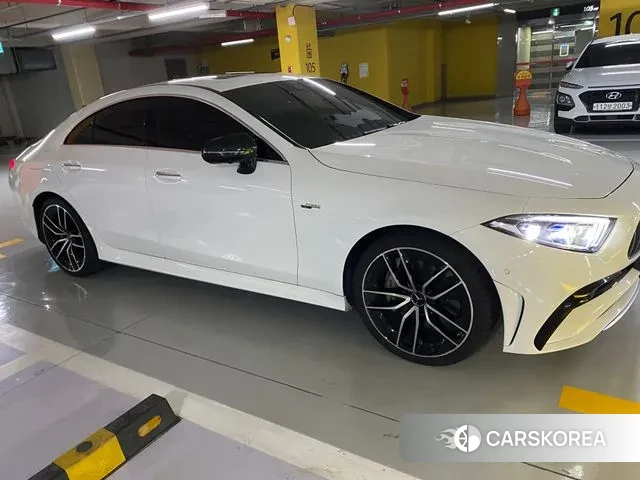 Mercedes-Benz CLS-Class C257 2022 Белый из Кореи