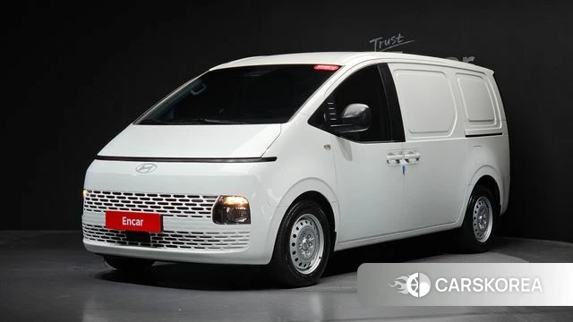 Hyundai Staria 2025 Белый из Кореи