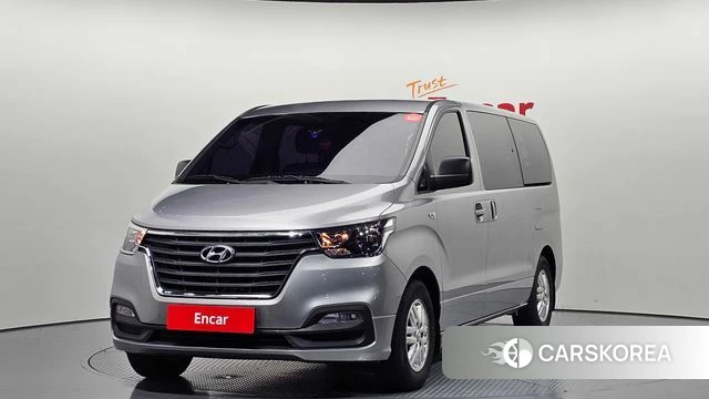 Hyundai The New Grand Starex 2021 Серебристо-серый из Кореи