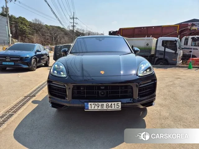 Porsche Cayenne (PO536) 2022 Черный из Кореи