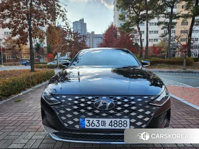 Hyundai The New Grandeur IG Hybrid 2022 Черный из Кореи
