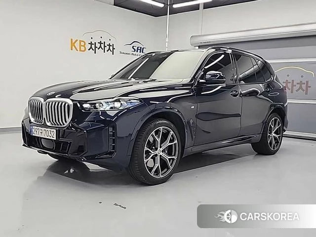 BMW X5 (G05) 2023 Черный из Кореи