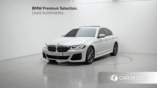 BMW 5 Series (G30) 2022 Белый из Кореи