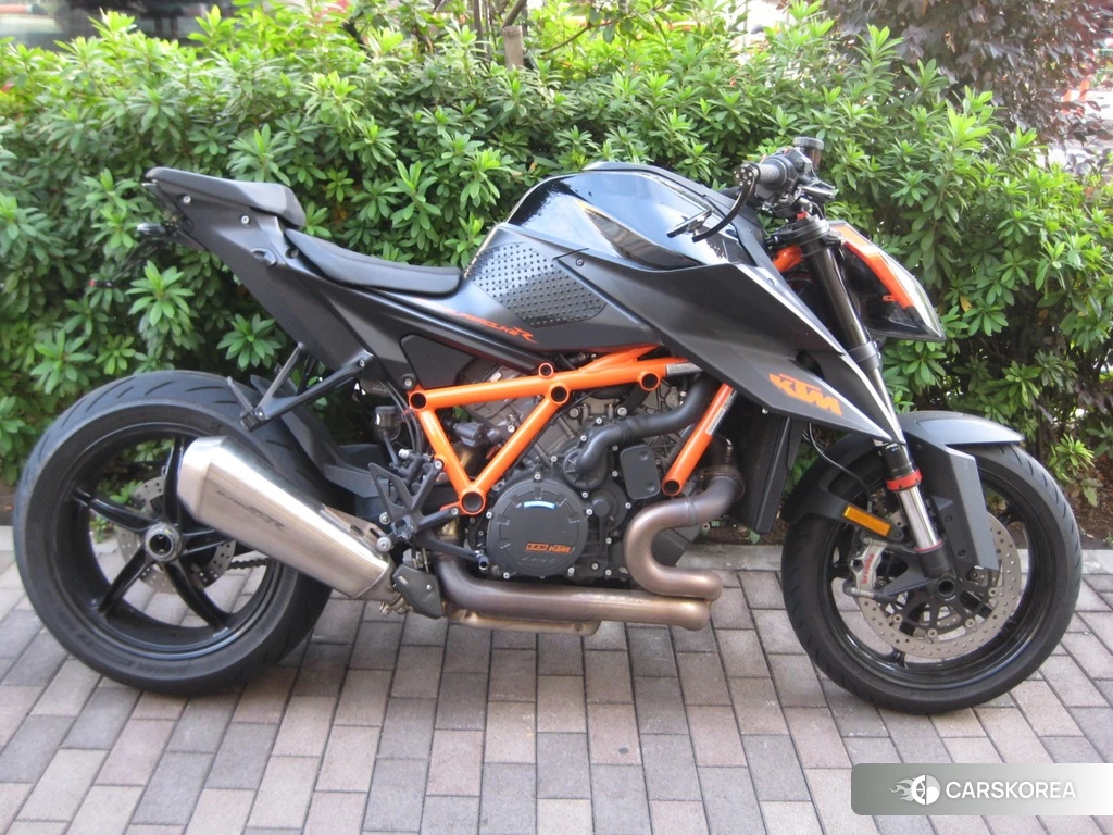 Проданный KTM 1290 SUPER DUKE R 2020 из Японии