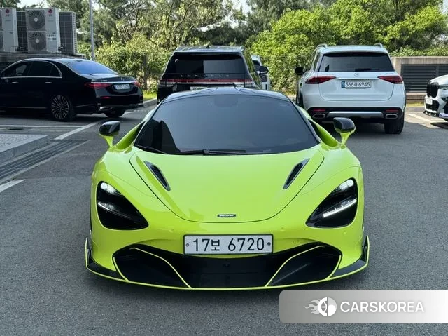 McLaren 720S 2018 Небесно-голубой из Кореи