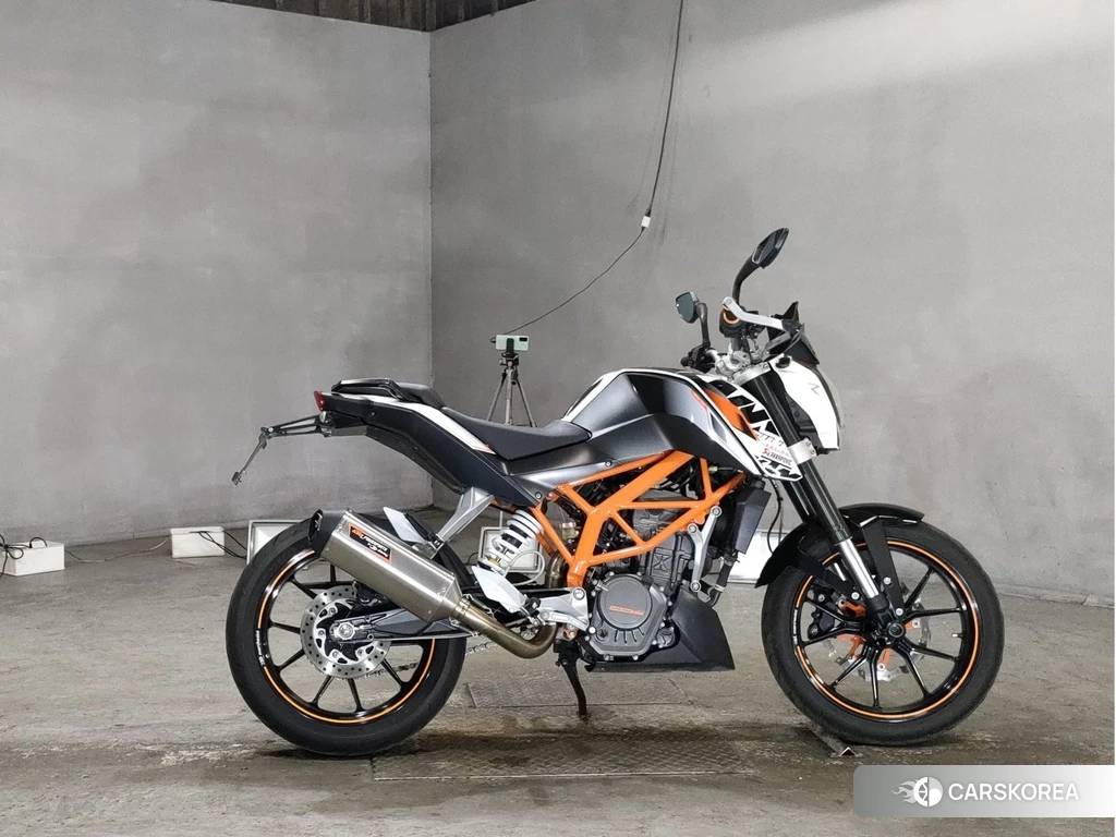 Проданный KTM 125 DUKE 2011 из Японии