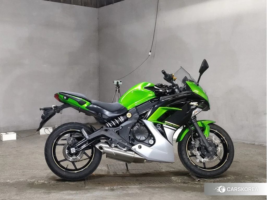 Проданный Kawasaki NINJA 400 2014 из Японии