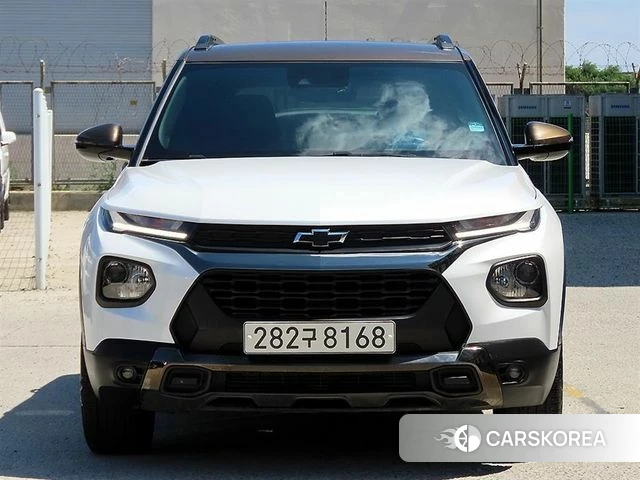 Chevrolet (GM Daewoo) Trailblazer 2021 Белый из Кореи