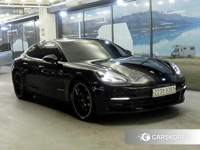 Porsche Panamera (971) 2020 Черный из Кореи