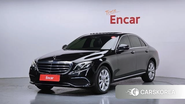 Mercedes-Benz E-Class W213 2018 Черный из Кореи