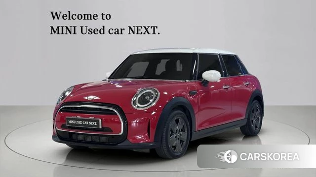 Mini Cooper 2023 Красный из Кореи