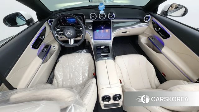 Mercedes-Benz CLE-Class C236 2024 Белый из Кореи