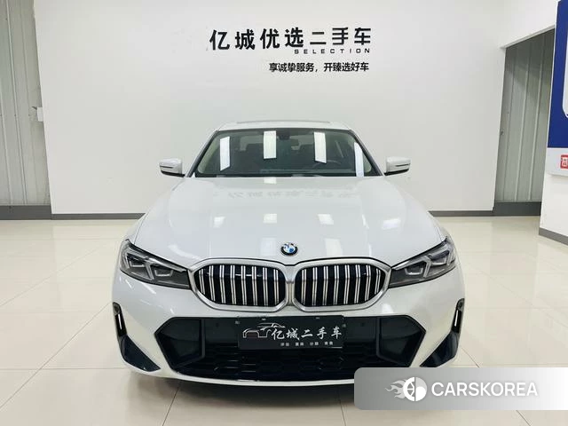 BMW 3 series 2023 Белый из Китая