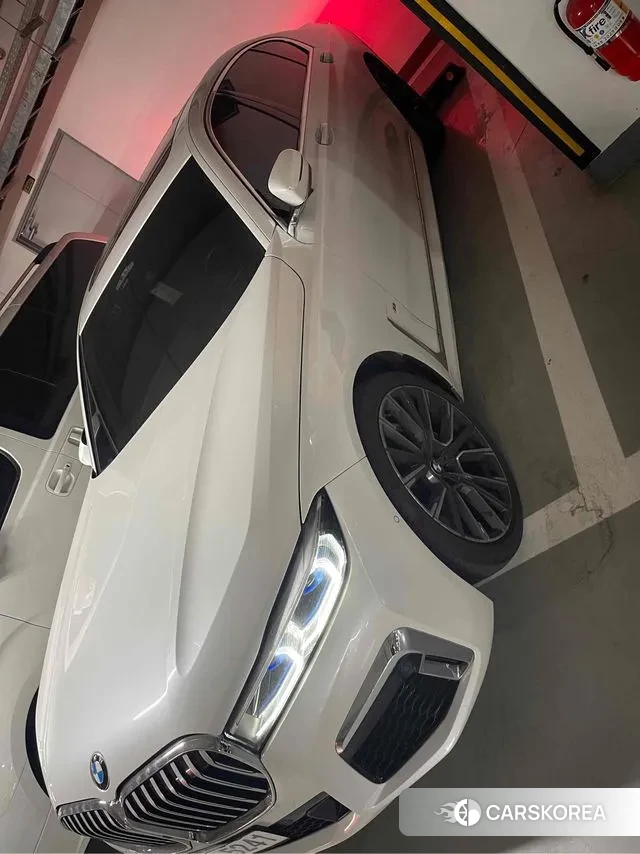 BMW 7 Series (G11) 2022 Белый из Кореи