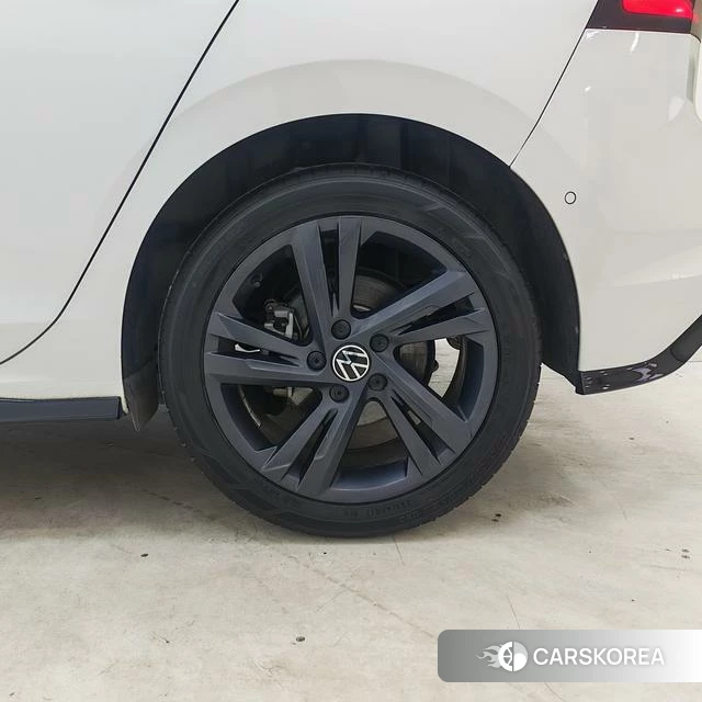 Volkswagen Golf 2022 Белый из Китая