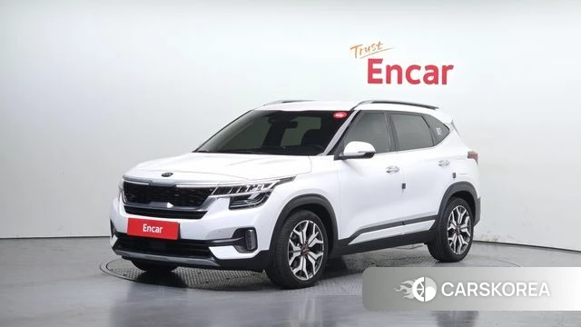 Kia Seltos 2021 Белый из Кореи