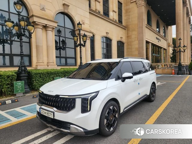 Kia The New Carnival 4th Generation 2024 Белый из Кореи