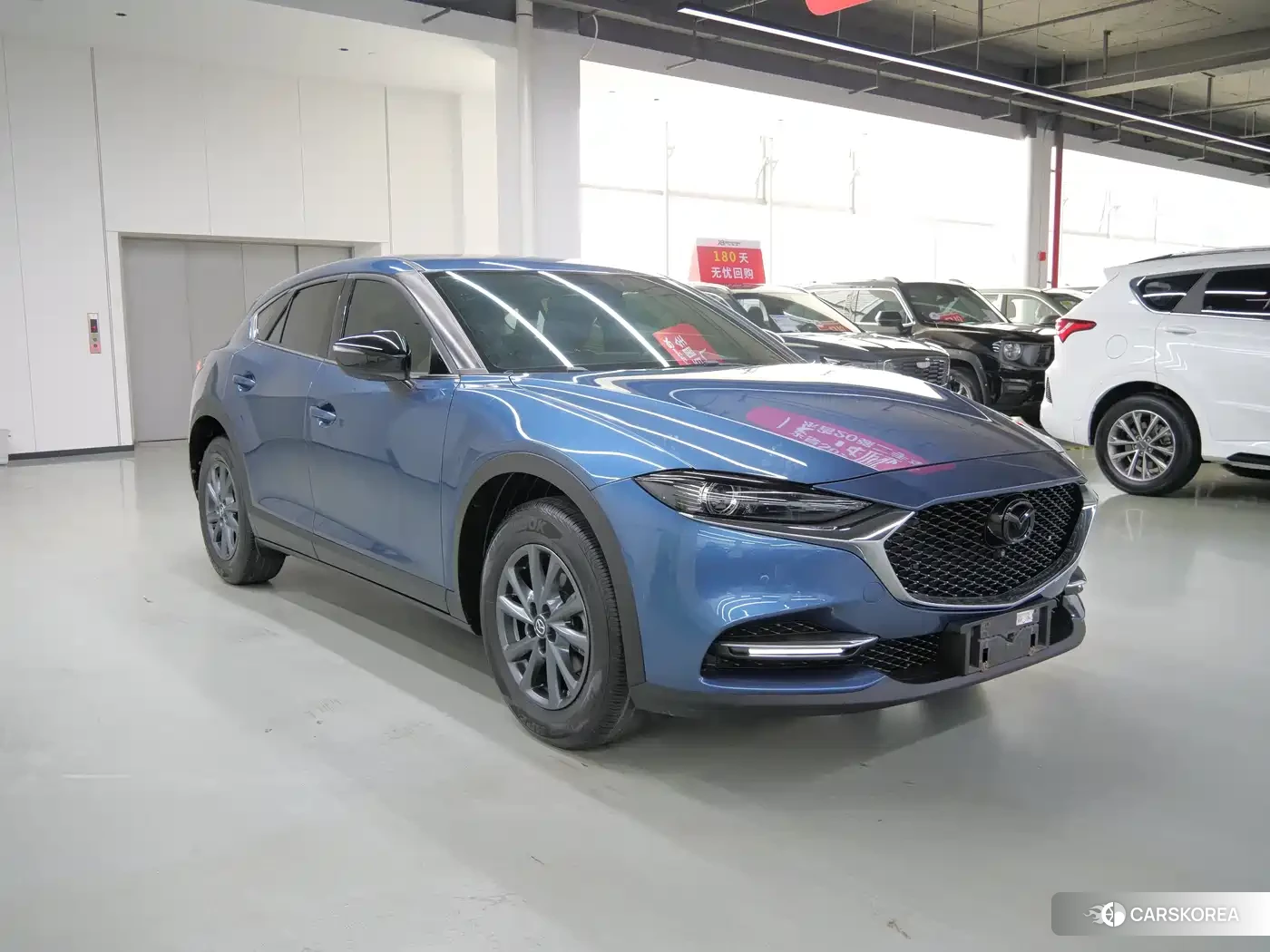 Mazda CX-4 2022 Синий из Китая