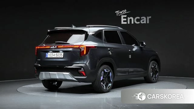 Kia The New Seltos 2023 Серый из Кореи