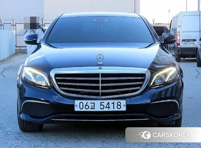 Mercedes-Benz E-Class W213 2018 Синий из Кореи