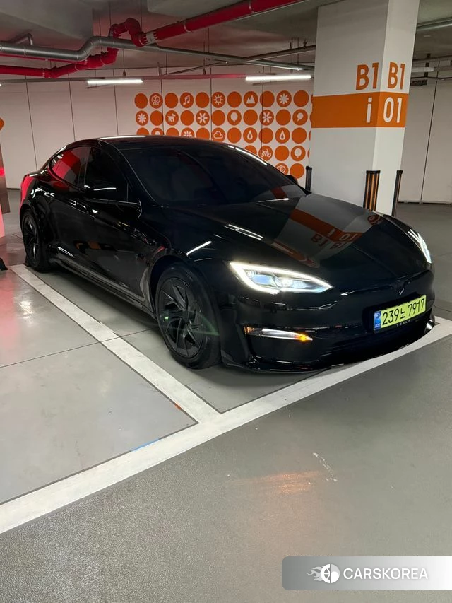 Tesla Model S 2026 Черный из Кореи
