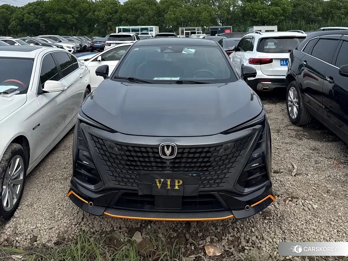 Chang'an Changan UNI-T 2022 Silver/gray из Китая, фото 2