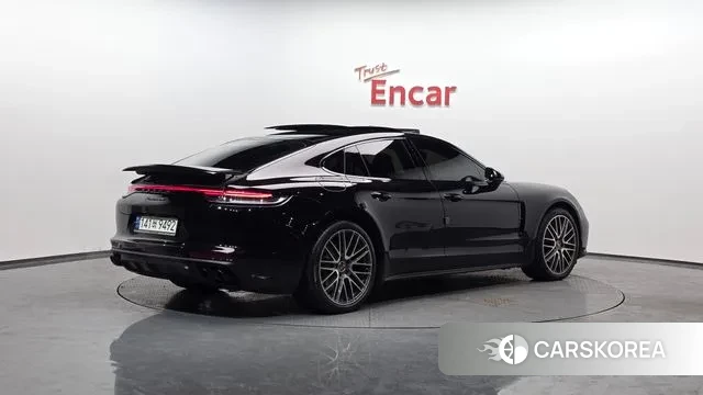 Porsche Panamera (971) 2021 Черный из Кореи