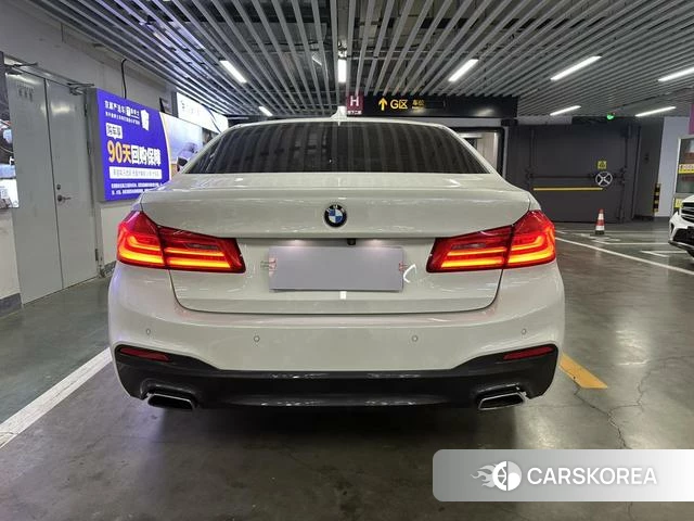 BMW 5 series id 3890586 из Китая